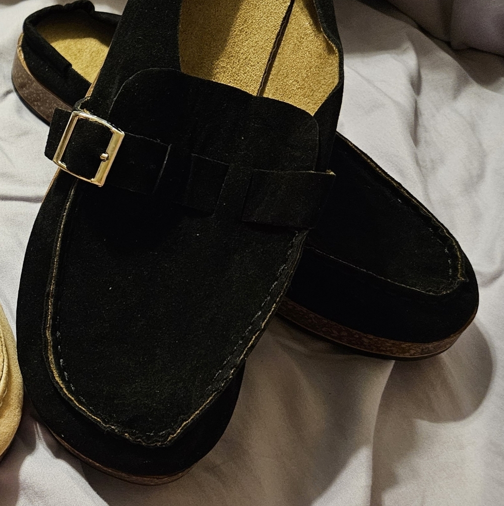 Womens Black Suede Buckle Loafers